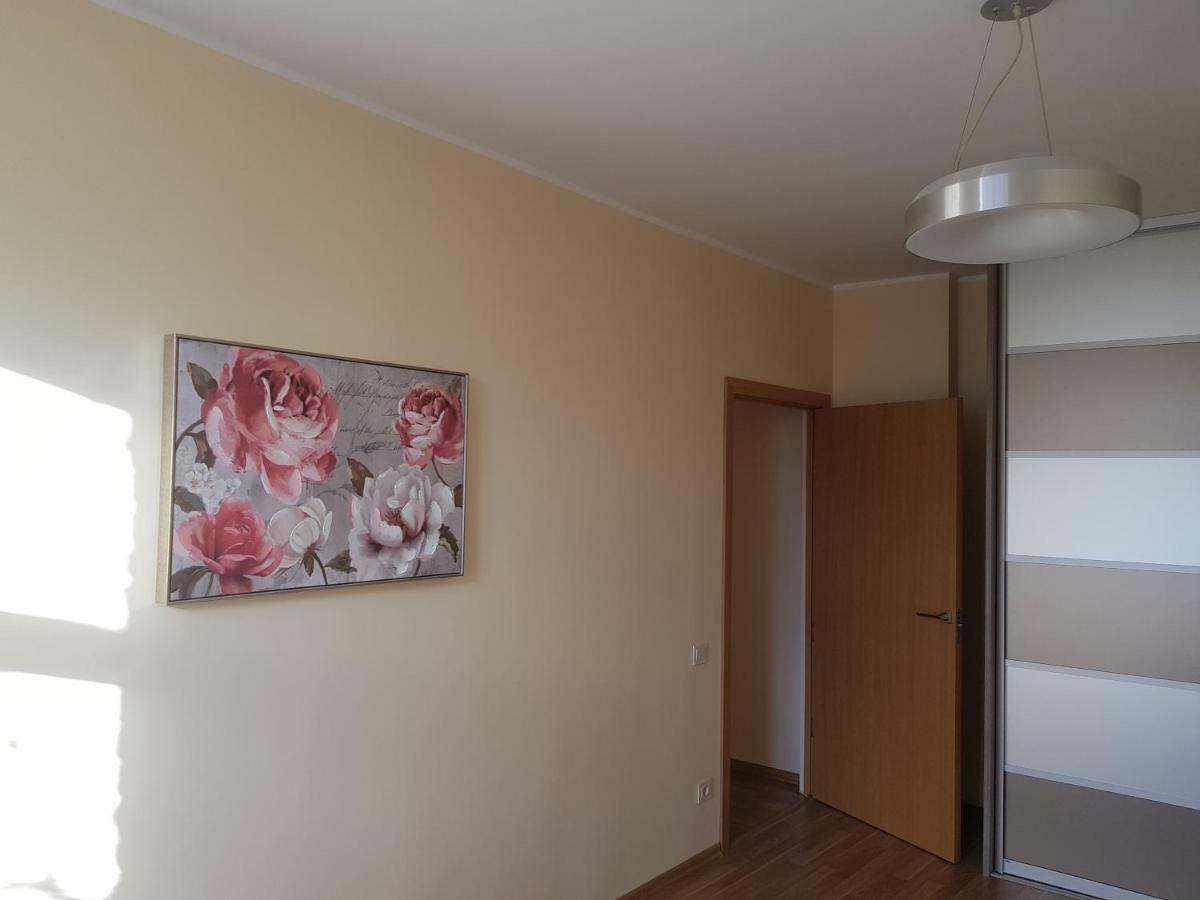 Stylish Apartment Рига Екстериор снимка